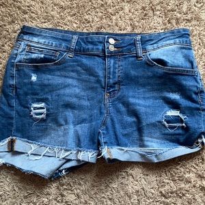 Lightly Distressed Shorts!